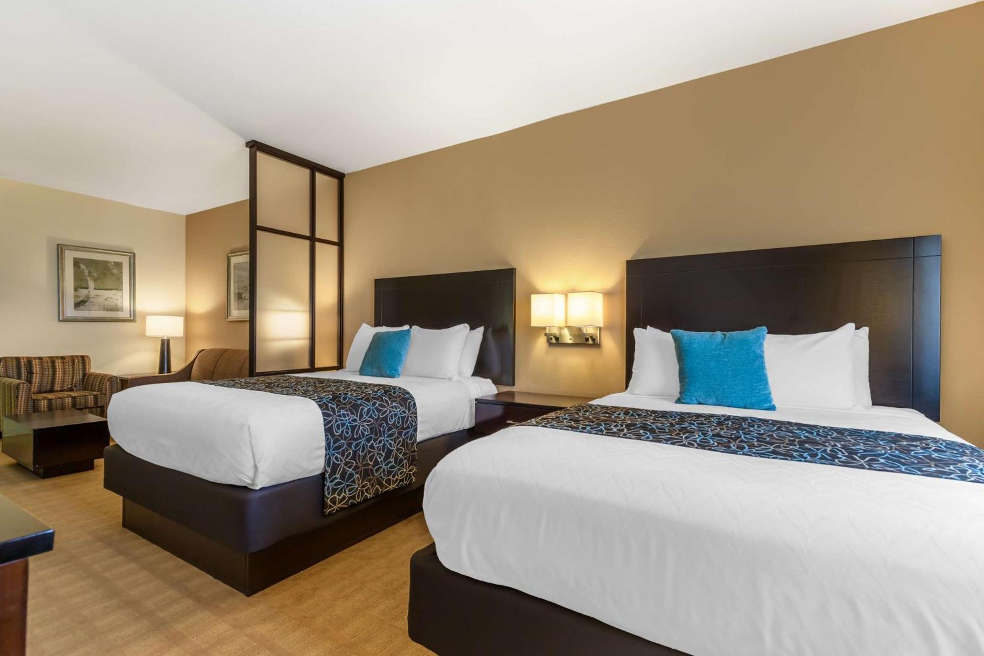 Best Western Plus Lytle Inn And Suites Eksteriør bilde