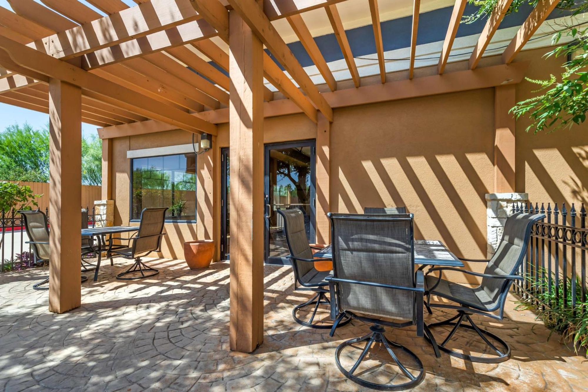 Best Western Plus Lytle Inn And Suites Eksteriør bilde