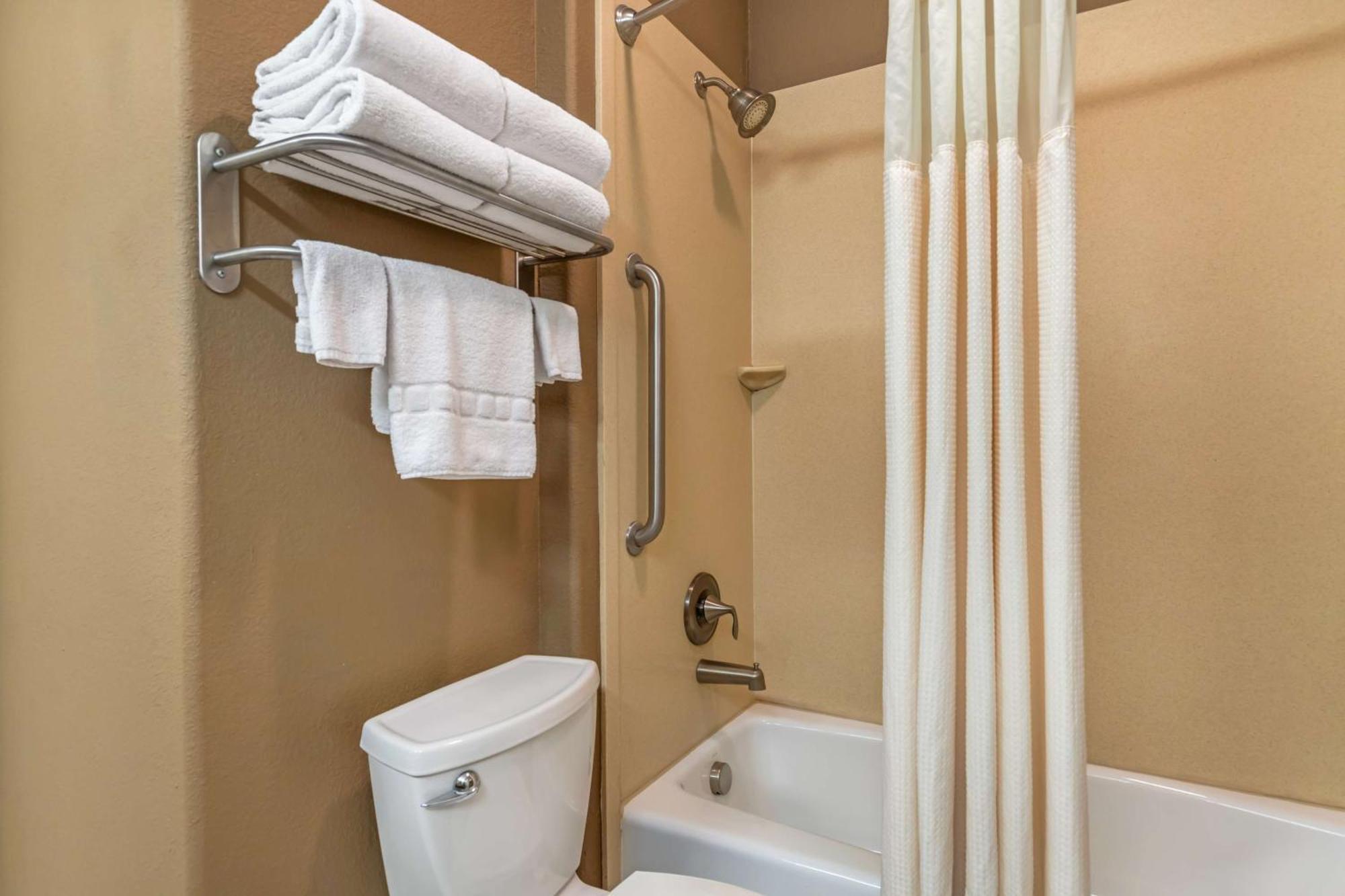 Best Western Plus Lytle Inn And Suites Eksteriør bilde