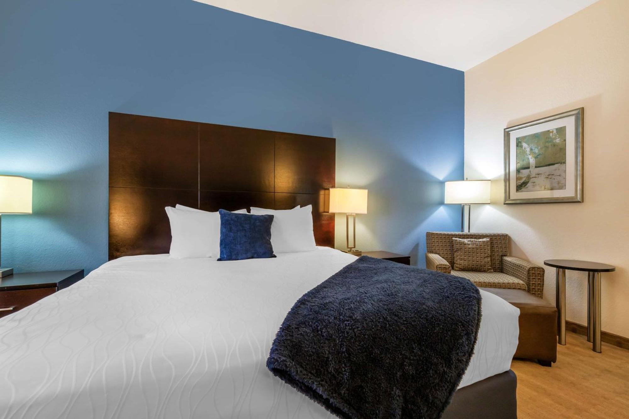 Best Western Plus Lytle Inn And Suites Eksteriør bilde